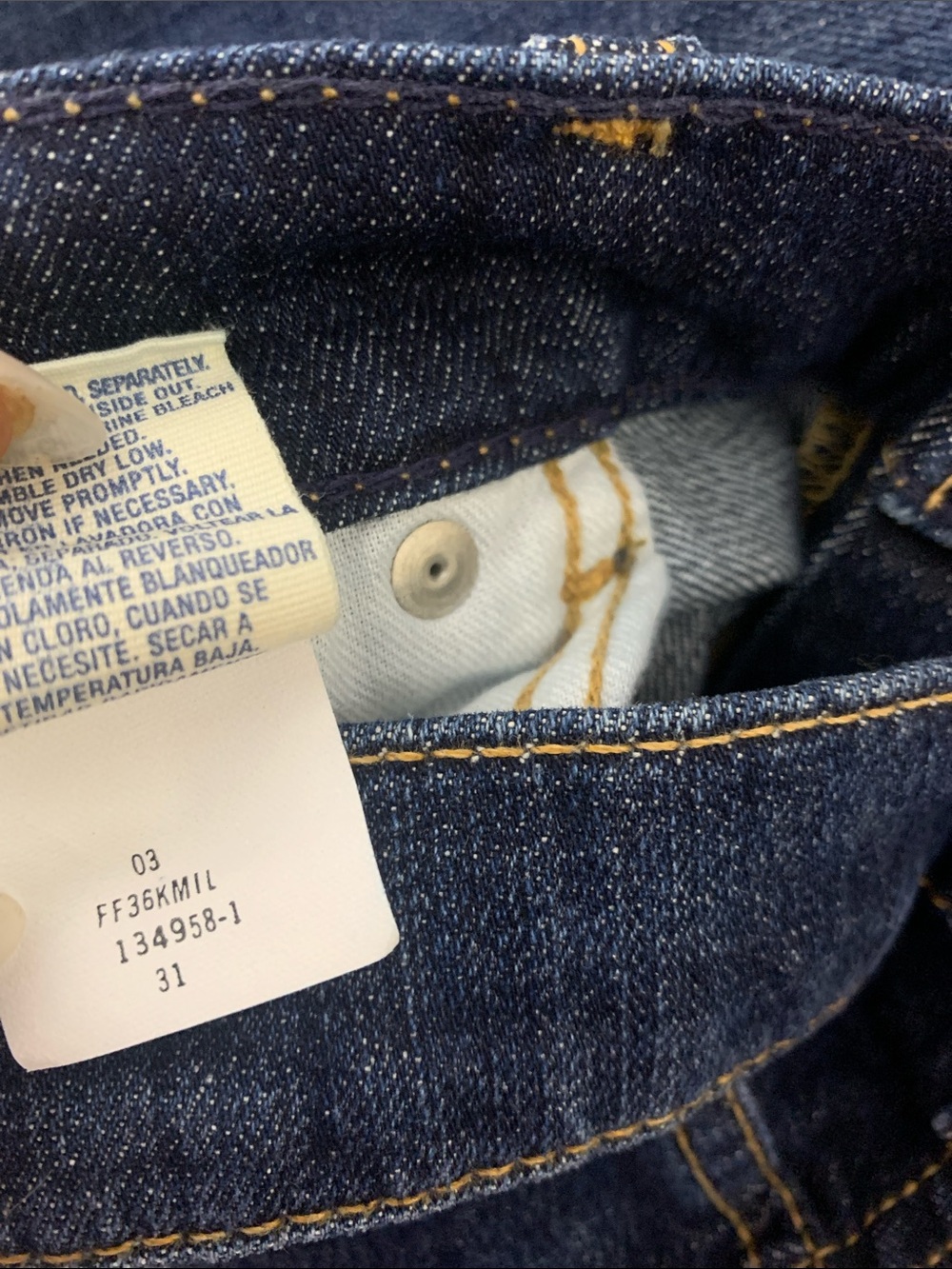 New VTG Uncharted Territory lowrise Dark Denim Bootcut Jeans Size 31 34” inseam - Picture 7 of 11